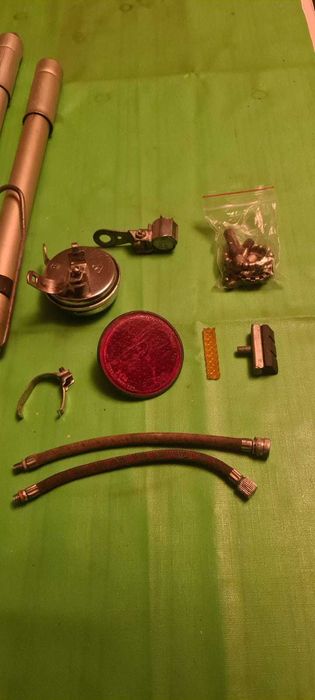 Запчасти, инструменты, насосы, бардачки для велосипеда, СССР