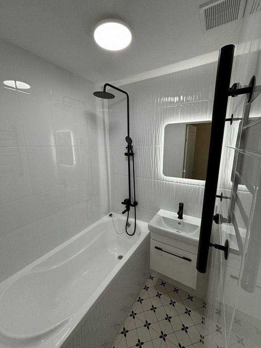 Срочно сдам шикарную 1 ком кв-ру 2/5 Ор-р БИЙ, Максим Горький А1