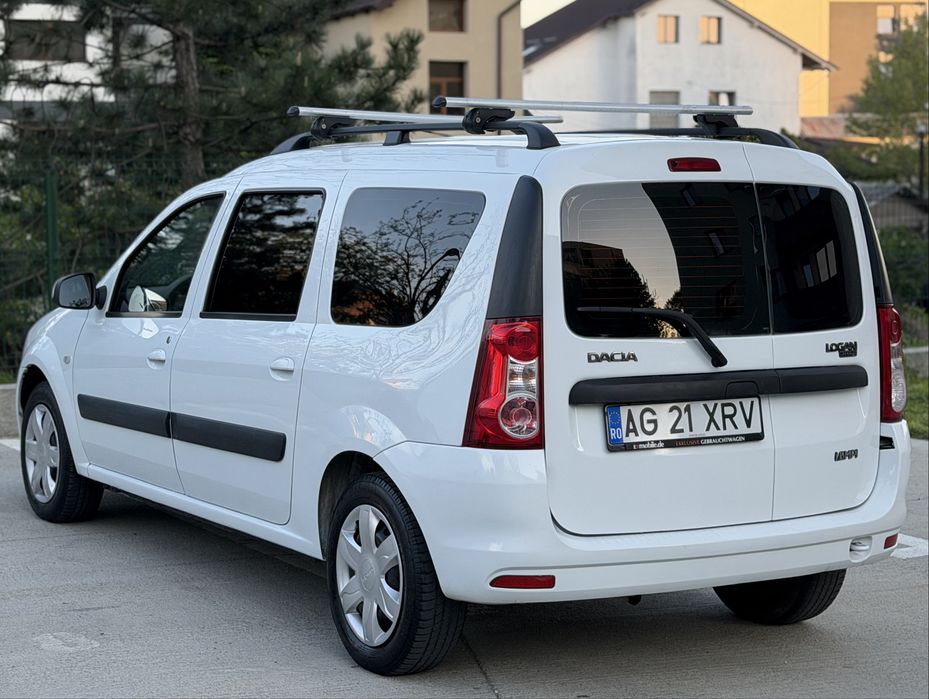 Dacia Logan MCV / 1.6 8 valve / 2010