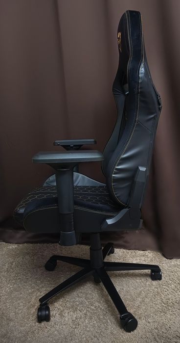 Гейминг стол Trust - GXT 712 Resto Pro, черен