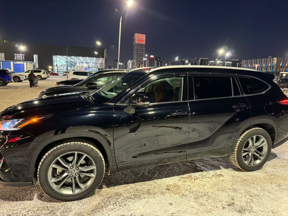 Тайота Хайландер