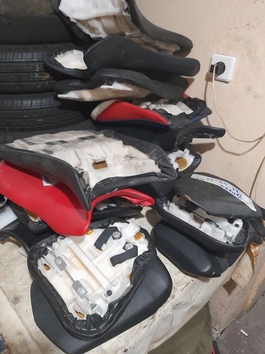 Седалки за мотоциклети мотори