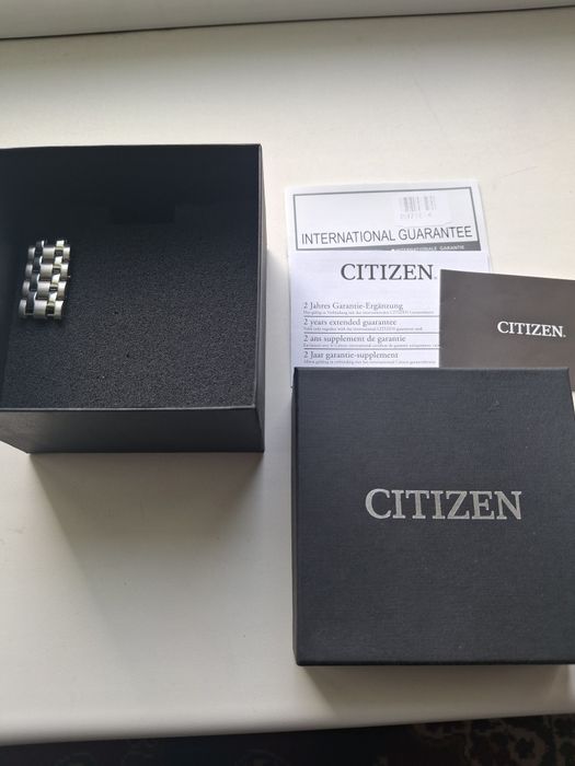 Продам мужские часы