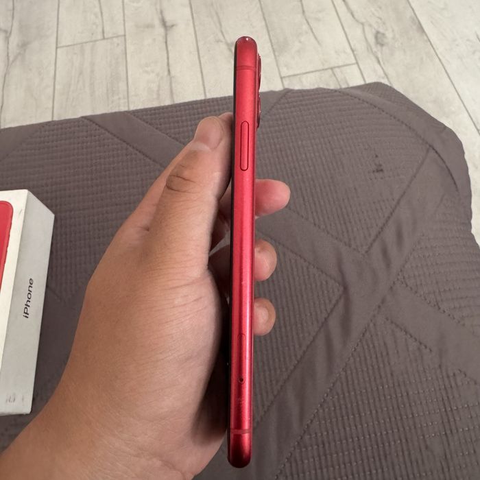 Iphone 11 64gb. Akb70%.