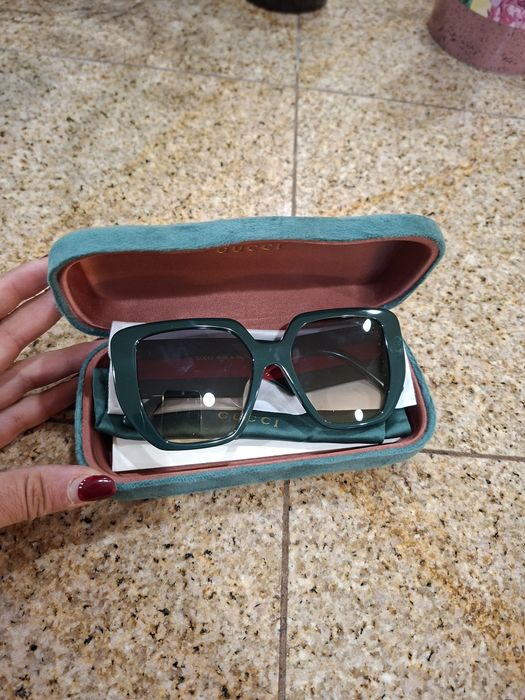 Очила Gucci с кутия и торбичка