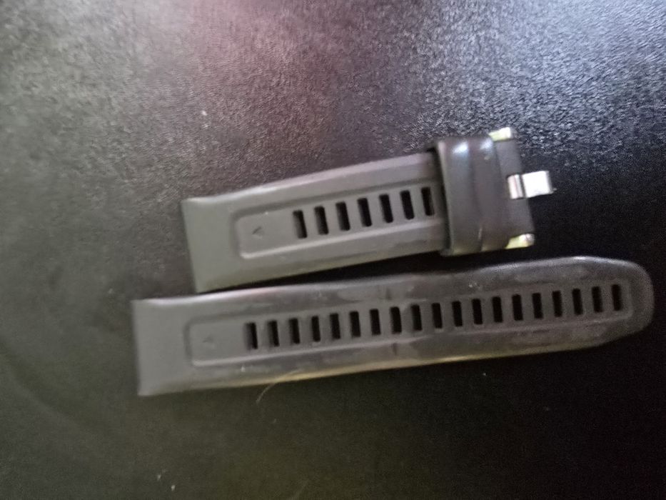 Продавам Garmin Fenix 7