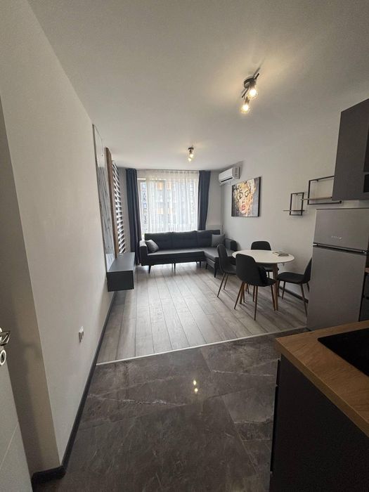 Дава се под наем Двустаен апартамент в София, Малинова долина - 65 кв.м за 700 € - Снимка #1