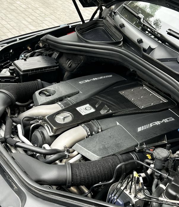 Mercedes-benz AMG ML 6.3 performance