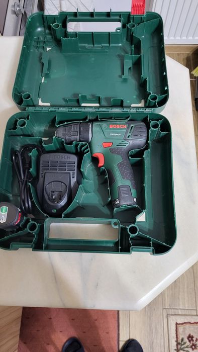 Vând bormașină Bosch