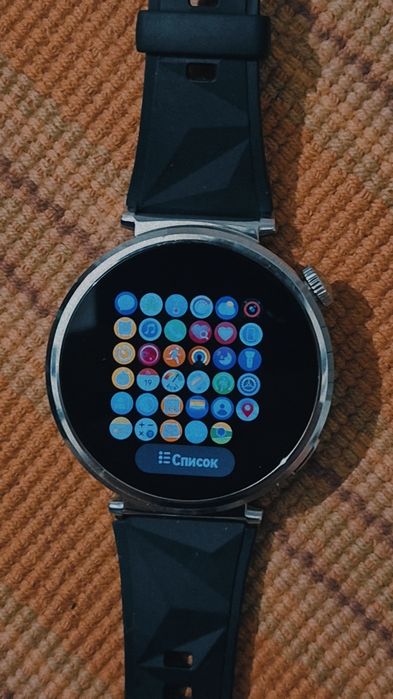 Продам часы Huawei Watch  GT 5-ADB