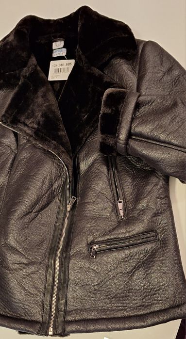 Дебело зимно яке в черно с пухкава подплата еко кожа