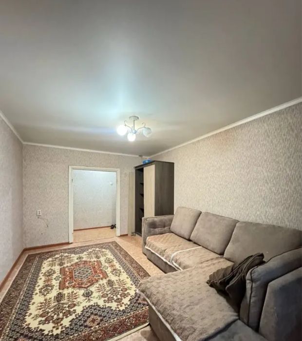 Продам квартиру 3 комнатную