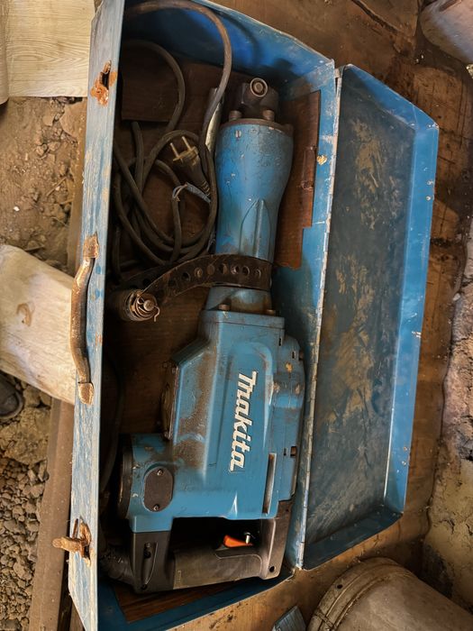 Отбойный молоток