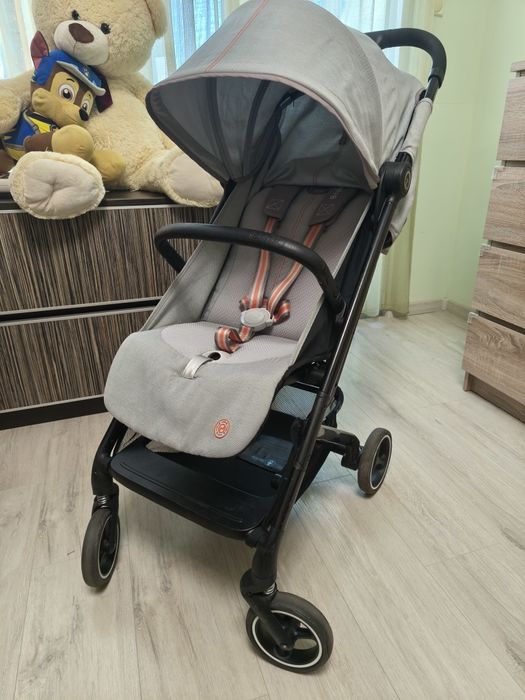 Лятна количка Cybex Beezy