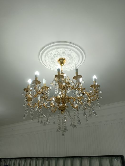 Люстра каждый 20000 тенге 8 штук