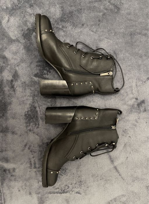 Черные ботинки Basconi