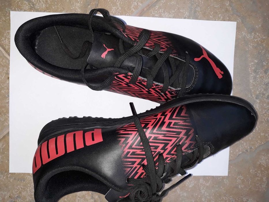 Продавам детски обувки