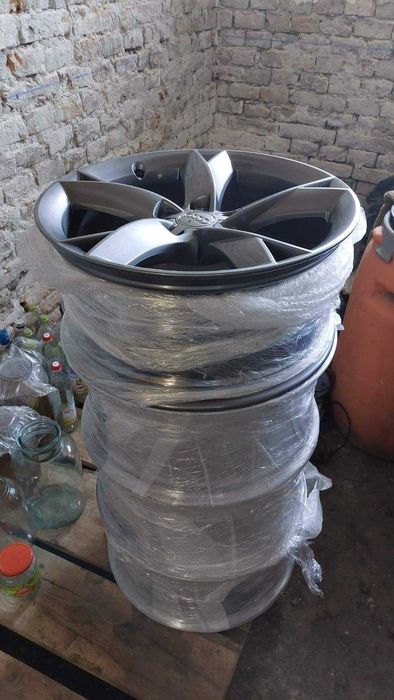 Vând Jante si anvelope