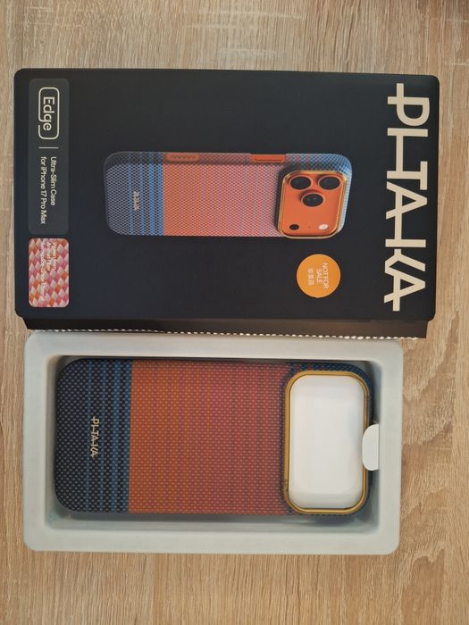Huse Pitaka Origina  pentru iPhone 17 Pro si  Pro Max