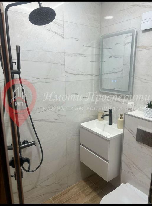 Дава се под наем Тристаен апартамент в София, Център - 110 кв.м за 1296.42 € - Снимка #9