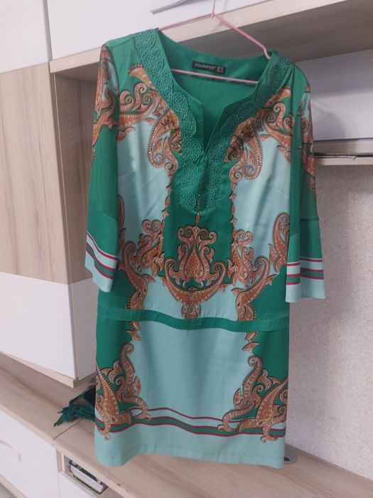 Платье ,юбки,плащи недорого