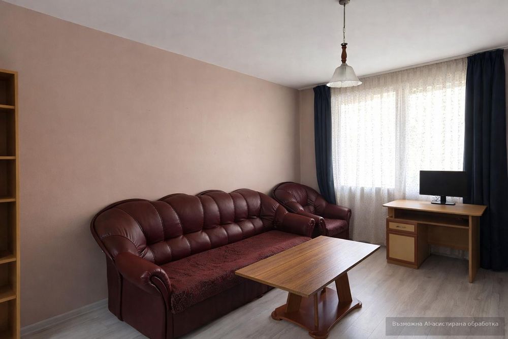 Двустаен апартамент в жк. Христо Смирненски