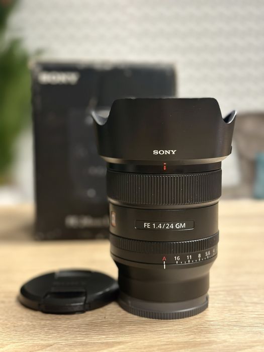 Obiectiv 24 mm F 1,4 montura Sony