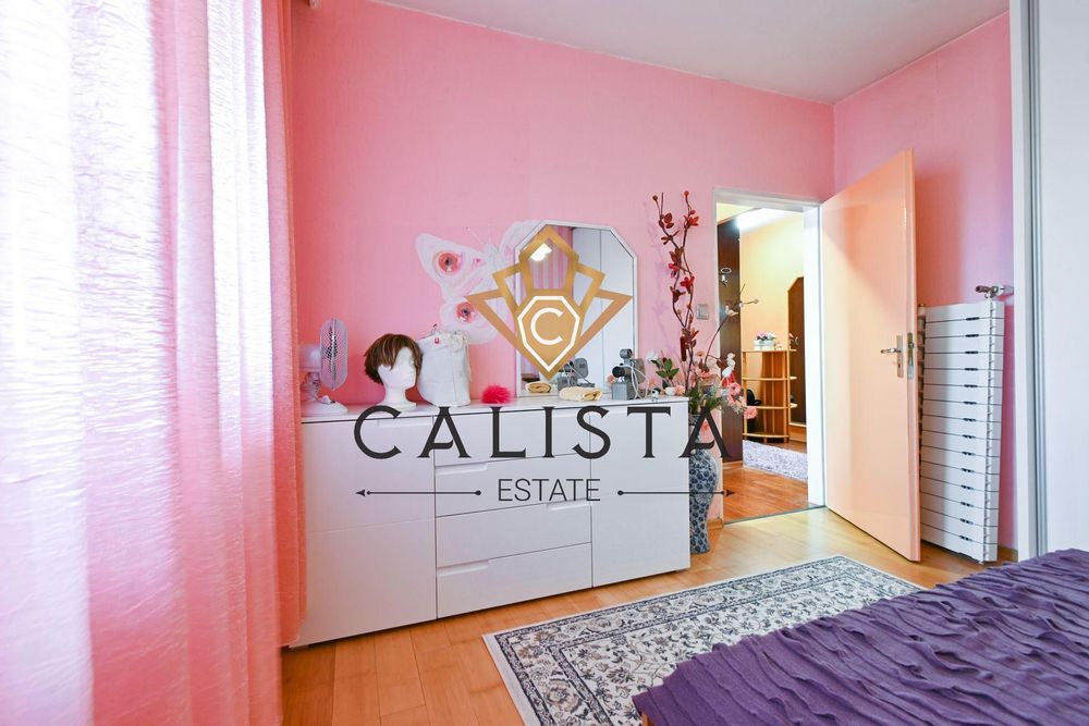 Тристаен апартамент за продажба в ж.к. Дружба 1, 2105259