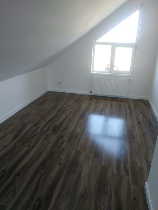 Casa de închiriat în Sântandrei
