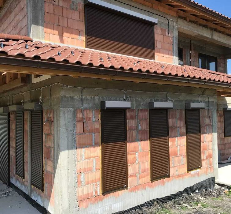 Rolete, Jaluzele și Plase Antiinsecte  Montaj și Livrare Gratuită!