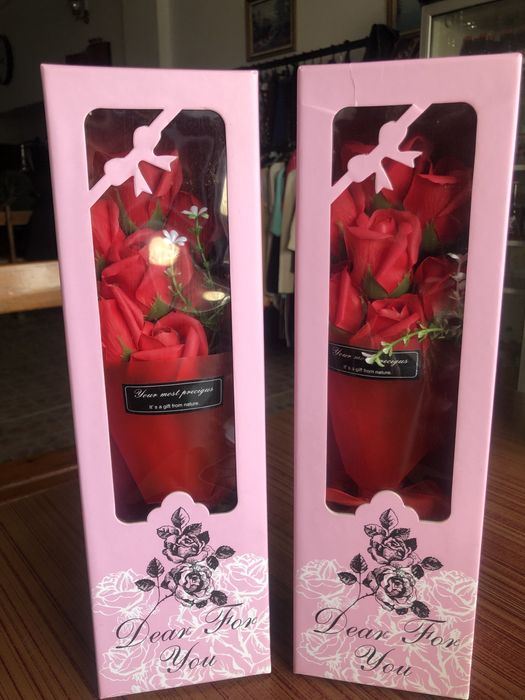 Продам  искуственные из Греции цветы