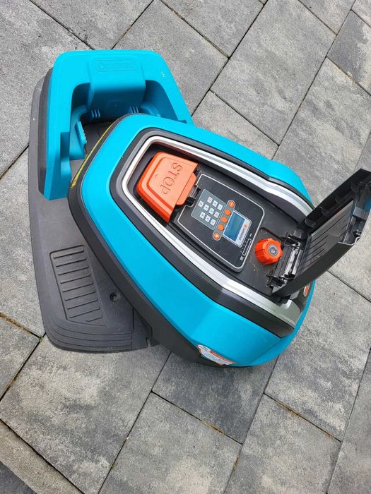 Robot tuns gazon iarba 450 MP NOU GARDENA R45LI cu statie incarcare