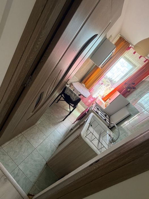 Inchiriez apartament 2 camere sector 4 brancoveanu