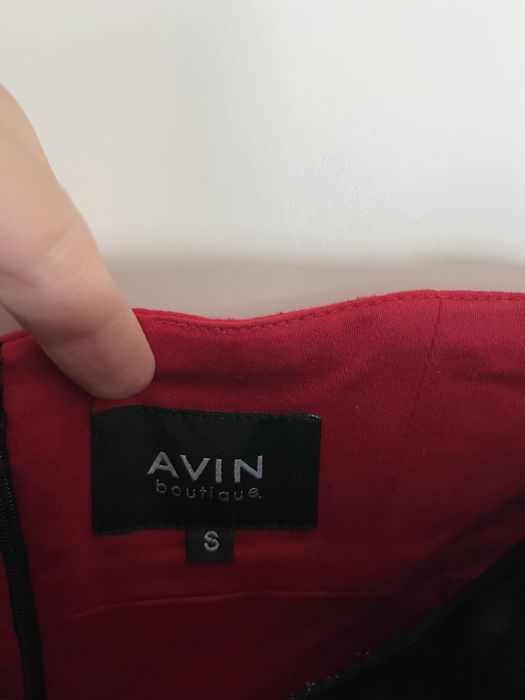 Официална червена рокля AVIN
