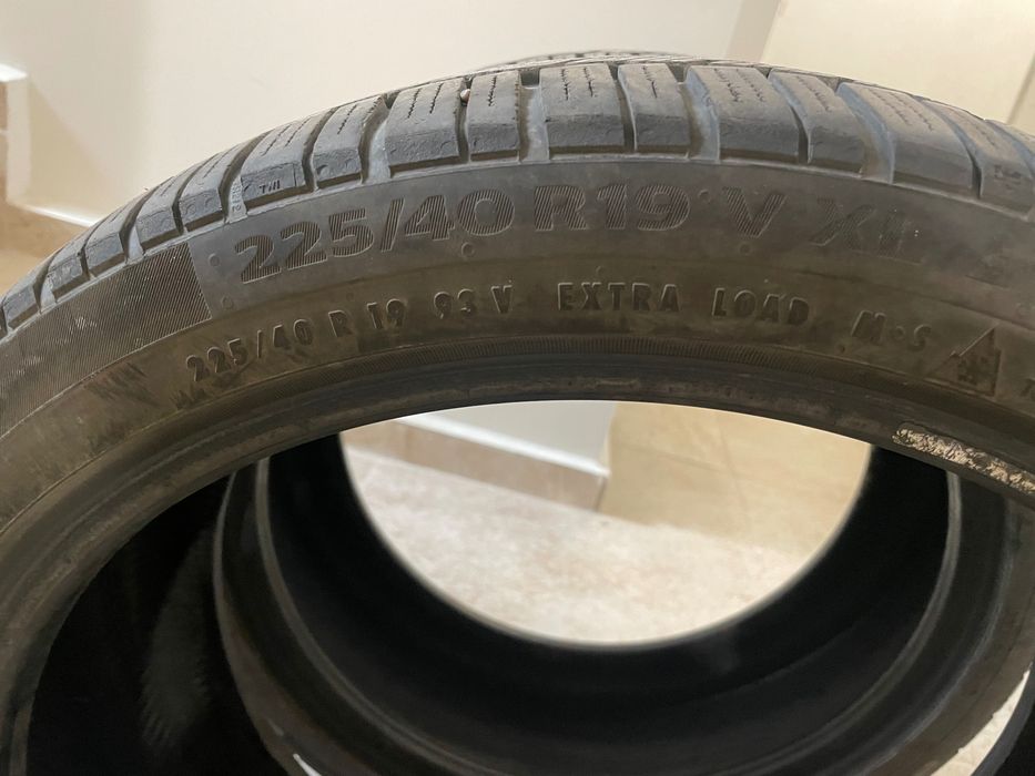 Зимни гуми Continental 225/40/19
