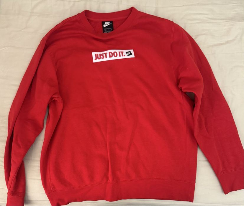 Продам свитшот найк оригинал