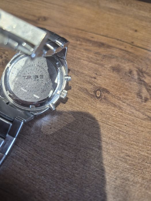 Часы наручные Tribe