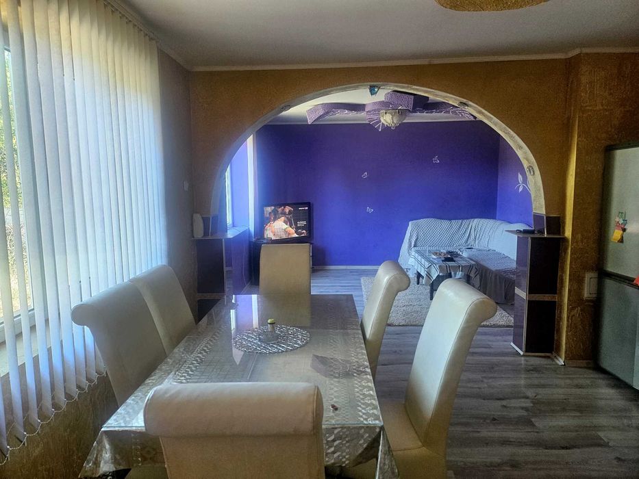 Продавам къща в село градище