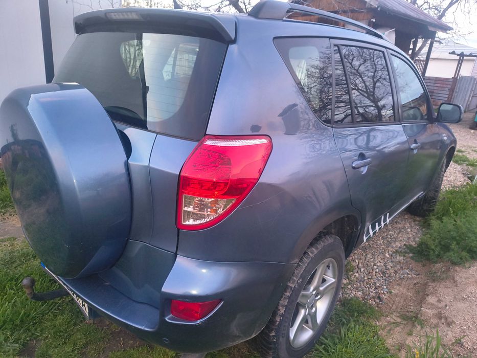 Тойота рав 4 2008г