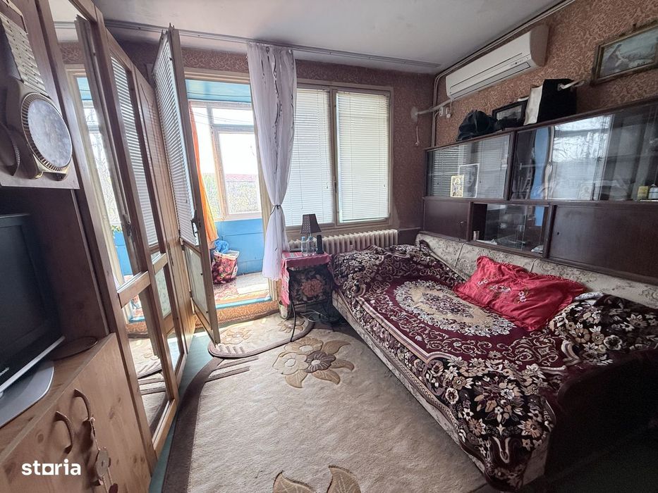 Apartament 3 camere, decomandat, str Uioara