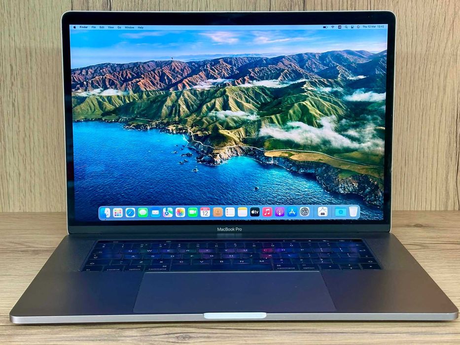 Лаптоп Apple MacBook 15-inch 2016 A1707