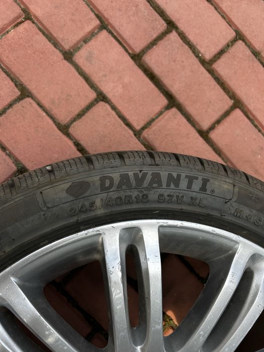 2 Jante si cauciucuri noi Davanti 245/40/18