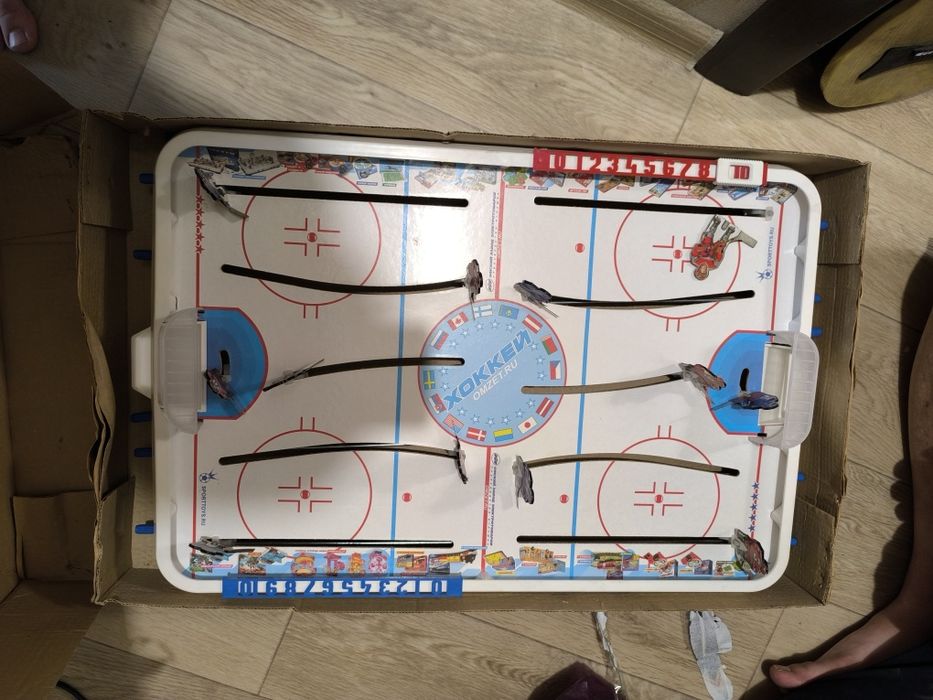 продам настольную игру хоккей