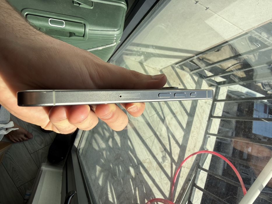 Iphone 15 pro 256gb sim+e-sim ikkalasi otgan