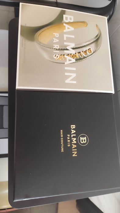 Оригинална диадема на Balmain