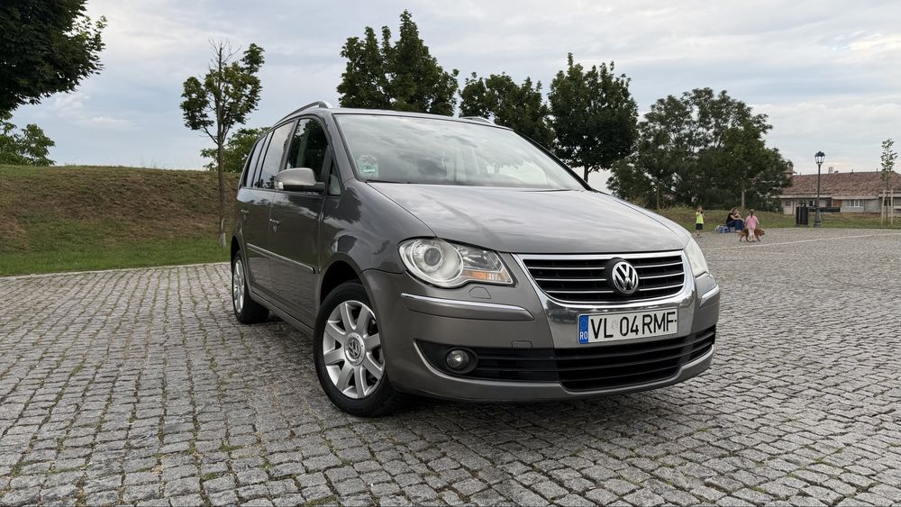 Vw touran 20 D 140cp An 2008. Automat