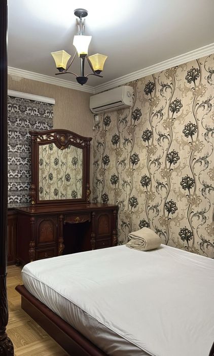 Юнусобот 18 кварталда 3 хонали уй ижарага берилади