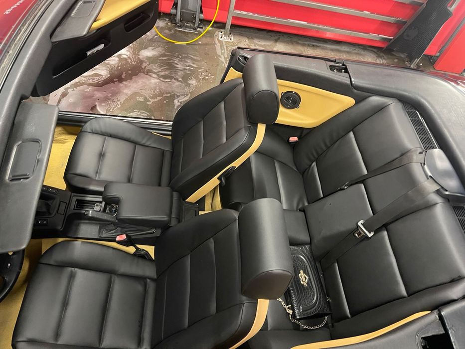 Retapitare scaune masina,paturi,fotolii,canapele,perdele si draperii