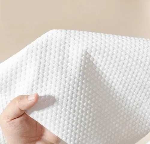 ТНТ и Хартиени еднократни кърпи за козметични и фризьорски салони