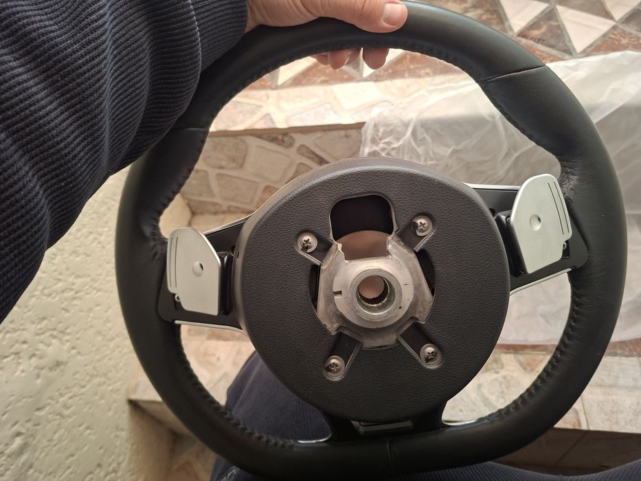 Руль поршники сотилади